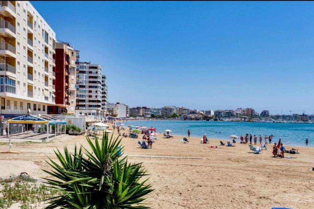 Casa Di Mateo With Garden View And Swimming Pool Appartement Torrevieja Buitenkant foto